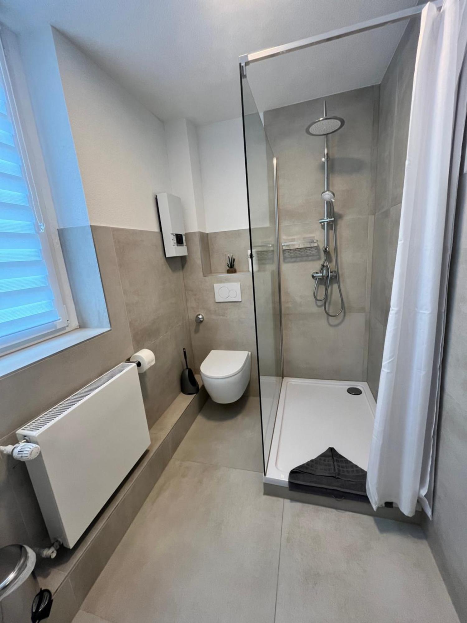 Appartment New York Naehe Duesseldorf, Messe, Hbf, City, Wifi, Helios Hospital 크레펠트 외부 사진